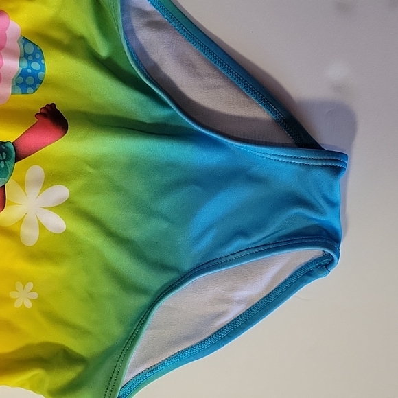 DreamWorks Trolls Poppy One Piece Girls Bathing Suit Size 4/5 - Picture 5 of 10